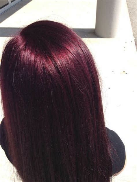 Pin by Jazmin Labrada on Hair | Hair styles, Burgundy hair, Cherry red hair