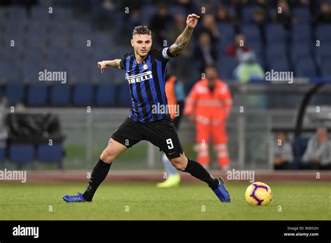 Mauro Icardi of Inter Milan during the Serie A match between Lazio and ...