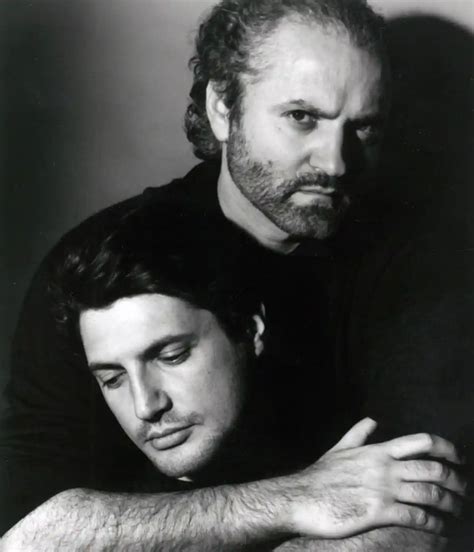 Quem foi Antonio D'Amico, o grande amor de Gianni Versace que morreu aos 63 anos - Harper's ...