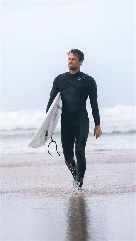 The Ultimate Guide To Finding The Perfect Men’s Wetsuit – C-Skins NZ