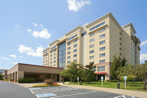 Embassy Suites Hotel Nashville - South - Cool Springs In Franklin (TN ...