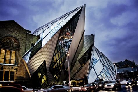 Check out This Interesting Architeture: Royal Ontario Museum in Toronto ...