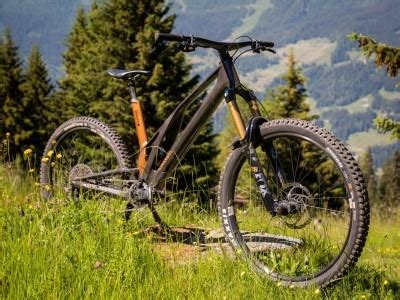 Unno Burn 2023 | Mountain Bike Reviews » Bikes » Enduro Bikes | Free ...