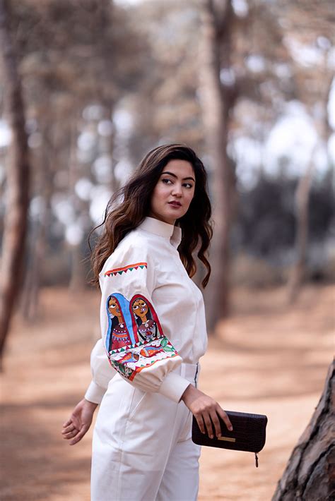 Madhubani Handpainted Shirt "Mithila Art" Tharu - Lakhey Nepal