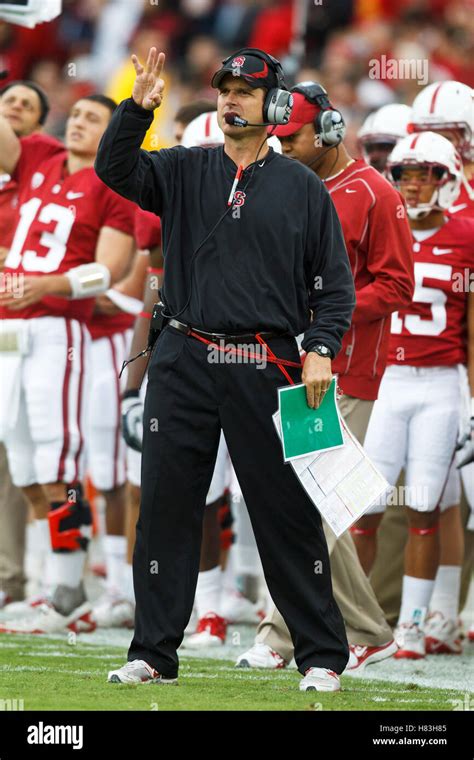 Stanford head coach jim harbaugh hi-res stock photography and images ...