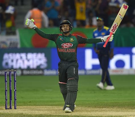 Mushfiqur Rahim slaughters Sri Lanka with career-best 144