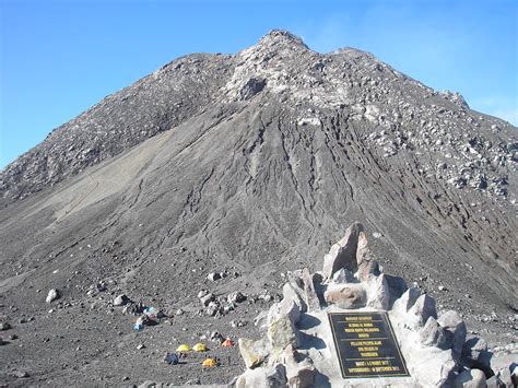 Update Merapi Background