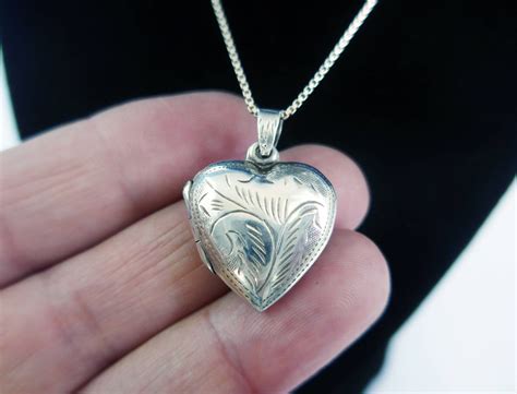 Vintage Sterling Silver Etched Heart Locket Necklace - Retro 925 Puffy Heart Photo Pendant on ...