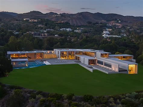 Jay-Z and Beyoncé Purchase Most Expensive Home Ever in California