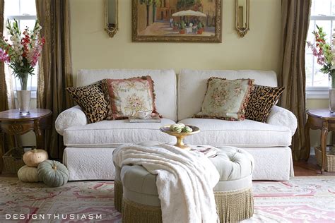 12 Tips for Adding Fall Color to the Living Room | bHome Tour