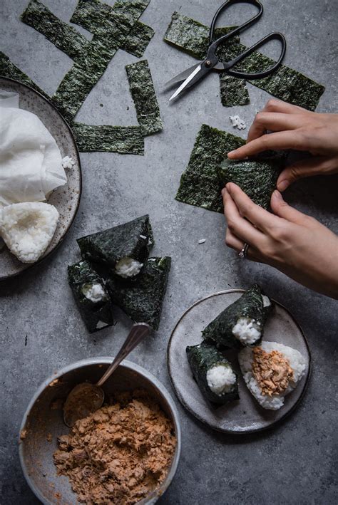 Spicy Salmon Onigiri |Two Red Bowls