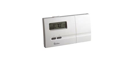 Robertshaw 9600 PROGRAMMABLE THERMOSTAT User Manual - thermostat.guide