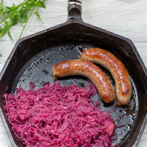 My Mom's's bratwurst mit rotkraut recipe - Hipcooks Blog