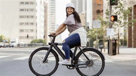 Get an e-bike for 60% off and make your commute green (and fun) | Mashable