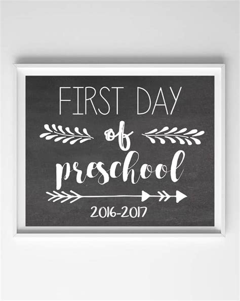 First Day of School Signs {Free Printables}