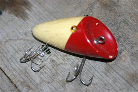 I collect old indiana made fishing lures: Antique Indiana - Made Fishing Lures