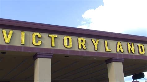 VictoryLand casino reopens despite Alabama Supreme Court ruling | WBMA