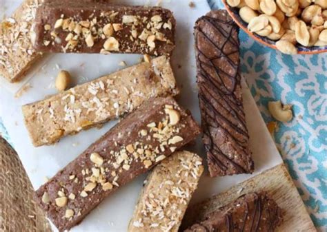 The 10 Best Vegan Protein Bar Recipes (With Macros)