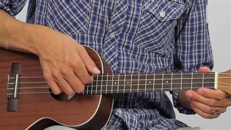 How to Strum a Ukulele | Curious.com