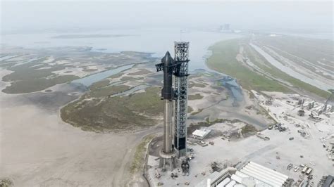 SpaceX closing in on first Starship Super Heavy launch