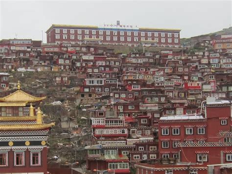 Larung Gar monastery Location, Festival, Travel information