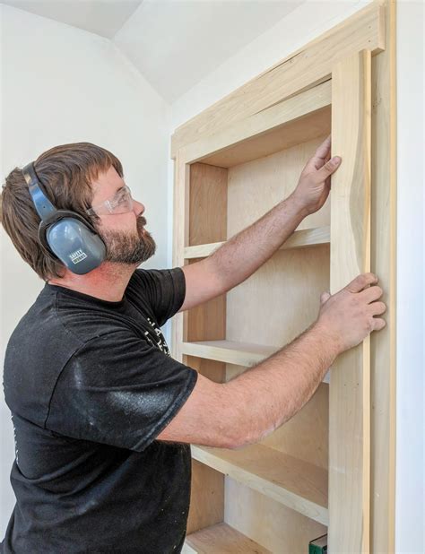 Create a Secret Library: Amazing Built-In Bookshelves With Hidden Door ...