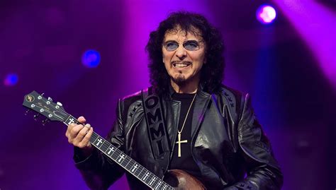 Tony Iommi Names His Favorite Guitar Riffs of All Time | iHeart