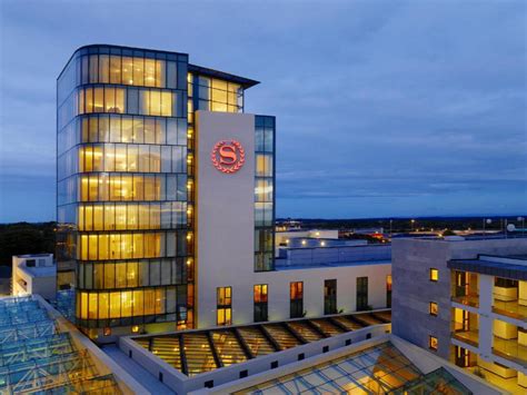 Sheraton Athlone Hotel in Ireland - Room Deals, Photos & Reviews