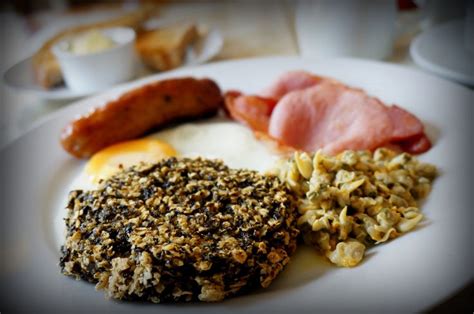 So what is a 'full Welsh breakfast'? | Welsh breakfast, Welsh recipes ...