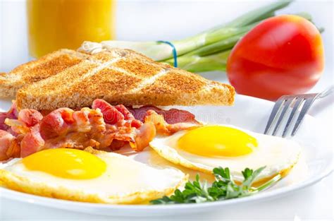 Desayuno continental. imagen de archivo. Imagen de placa - 34889633