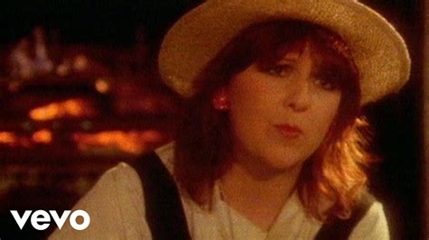 Mike Oldfield - Moonlight Shadow ft. Maggie Reilly