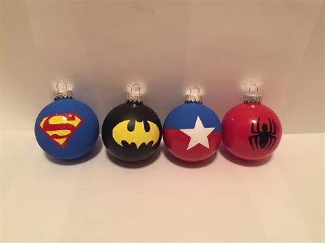 Easy DIY Christmas Ornaments - Tips from the Disney Divas and Devos