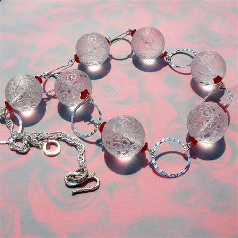 Ring Around the Rosey | Bold etched acrylic rounds between s… | Flickr