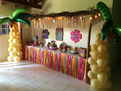 Hawaiian party decorations, Luau party decorations, Hawaiian birthday