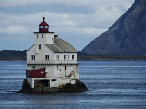 WEBS OF SIGNIFICANCE: Memories of lighthouses, including those on Norway's rugged west coast