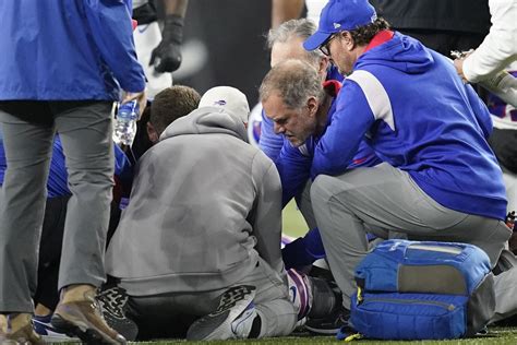 Buffalo Bills say Damar Hamlin suffered ‘cardiac arrest’ Monday night ...