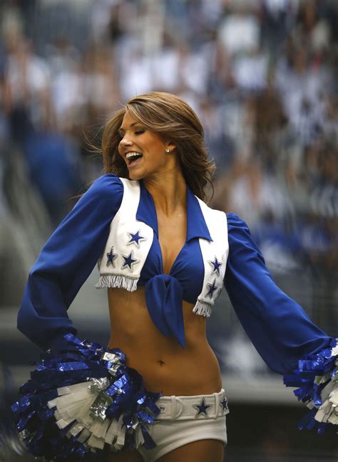 Hottest 20 Dallas Cowboys Cheerleaders - Page 20 of 21