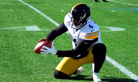 Steelers Injury Report: Five Players Miss Practice