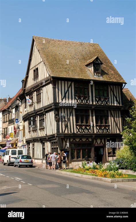 Vernon france hi-res stock photography and images - Alamy