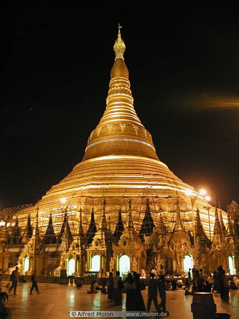 Photo of Shwedagon pagoda at night. Shwedagon Pagoda, Yangon, Myanmar