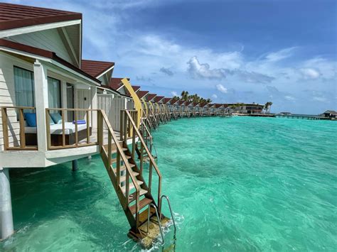 Le Méridien Maldives Lodge and Spa - Martavius EacklesTravel Blog