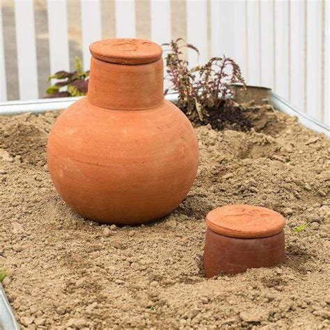 OLLA Watering Pot | Ollas, Sistema de riego, Olla