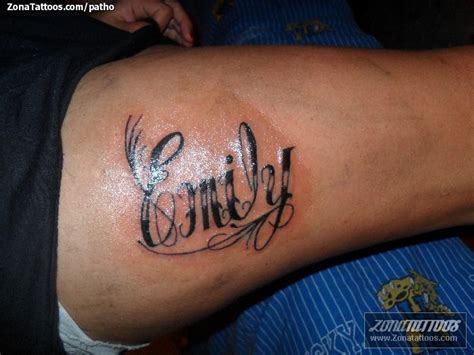 Tatuajes y diseños del nombre Emily - ZonaTattoos