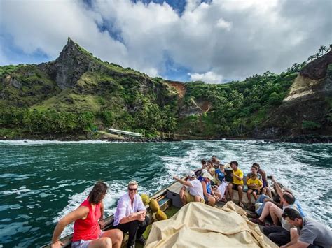 Photos that show what life is like on Pitcairn Island, which has 50 ...