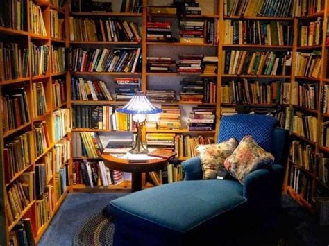 Pin by Etymopedia on Decor | Home library rooms, Small home libraries, Home library design