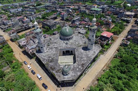 Duterte: Gov’t doing its best to speed up Marawi rebuild | ABS-CBN News