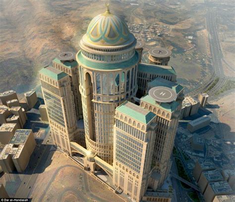 Saudi Arabia reveals world's largest hotel for Muslims on pilgrimage to Mecca | Daily Mail Online