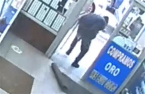 NY Police Seek Man Seen Shooting Into Jewelry Store During Attempted ...