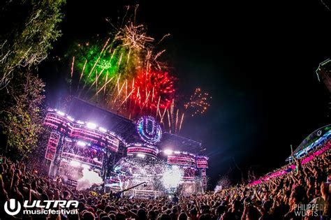 Ultra Music Festival 2015 Day 2 Live Sets - By The Wavs