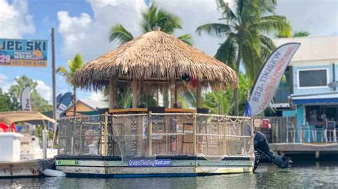 Things to do in Key West - Floating Tiki Bar Key West | GETTING STAMPED